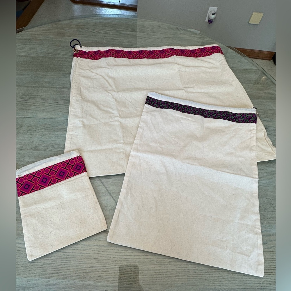 Tory Burch set of Dustbags Drawstring bags
